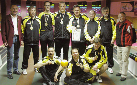 Die Mannschaft 2004/2005 wurde Kärntner Meister und schaffte den Aufstieg in die 2. Bundesliga-Süd