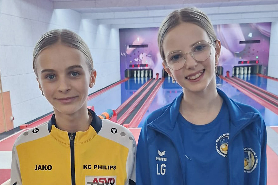 Magdalena Leitner (KC Philips) & unsere Lara Geier 
